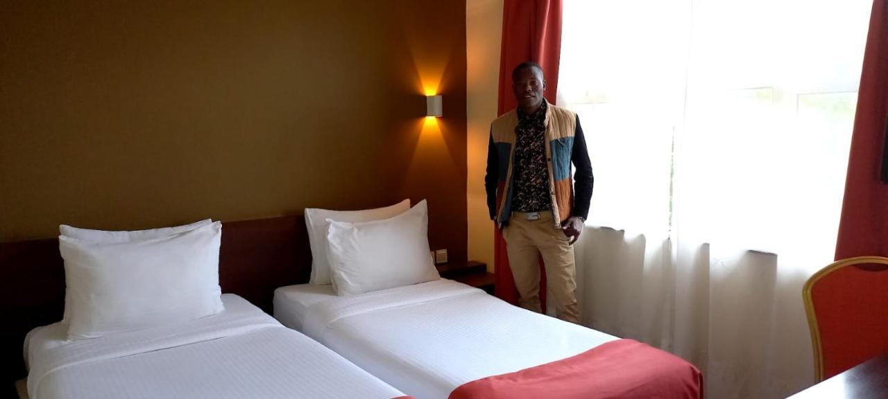 Hotel Sunrise Nairobi Kültér fotó